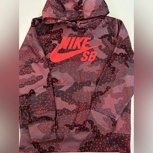 Boys Nike SB Hoodie size Medium